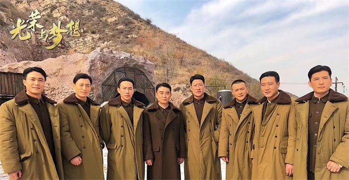 《光荣与梦想》斩获多项大奖,张钧译演技获好评