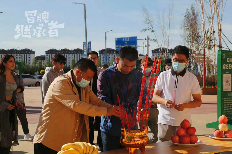 冒险喜剧电影《冒牌继承者》开机,高晓攀张冬组合备受期待